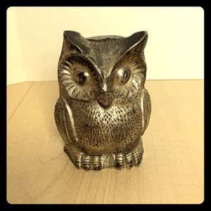 Vintage metal owl bank